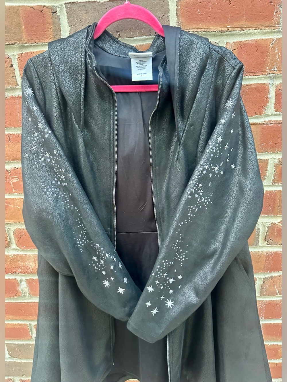 Torrid x Harry Potter ✨Faux Suede ✨ Black Embroidered Coat ✨ Size 1 (14/16) - Picture 13 of 17